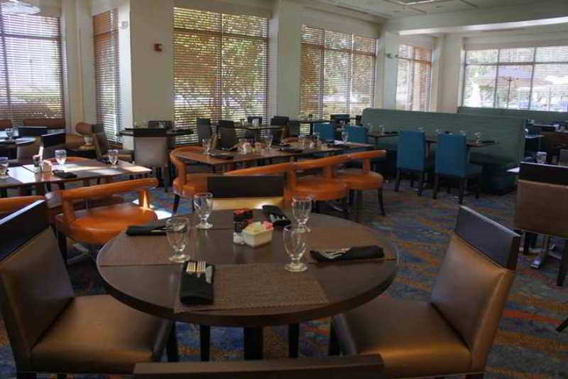 奥兰多海洋世界希尔顿花园酒店 餐厅 照片